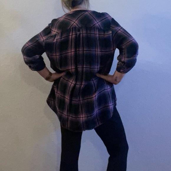 Torrid Pink and Blue Plaid Flannel Tunic - Picture 4 of 6